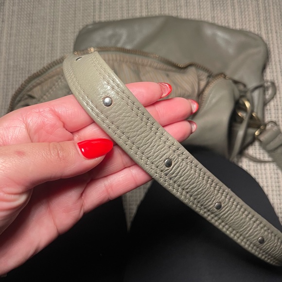 Moni Moni | Genuine Italian Leather Crossbody Long Strap Shoulder Bag In Grey - Picture 7 of 8